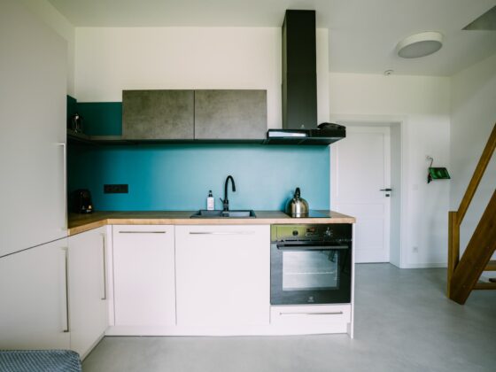 Apartmány EMMA v Jizerkách - obývací pokoj - kuchyňský kout